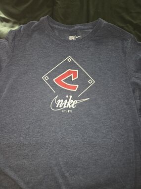 NIKE CLEVELAND INDIANS MLB WOMENS BLUE TRI-BLEND DIAMOND ROYAL T-SHIRT SZ Small